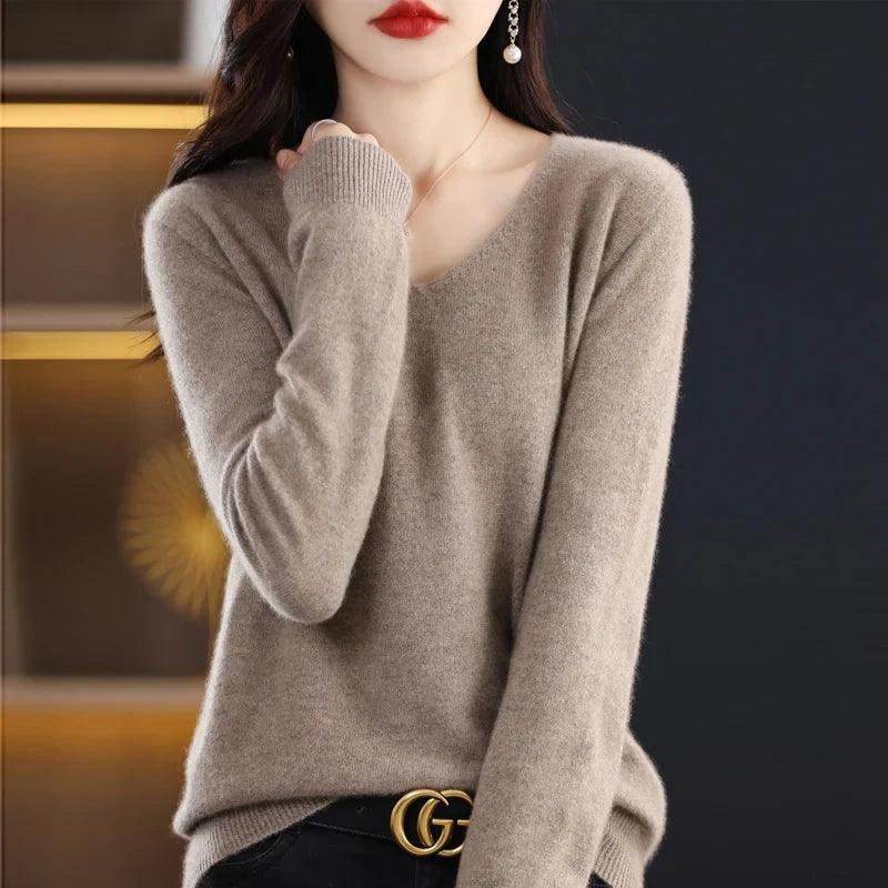 Suéter Feminino Velvet Embrace